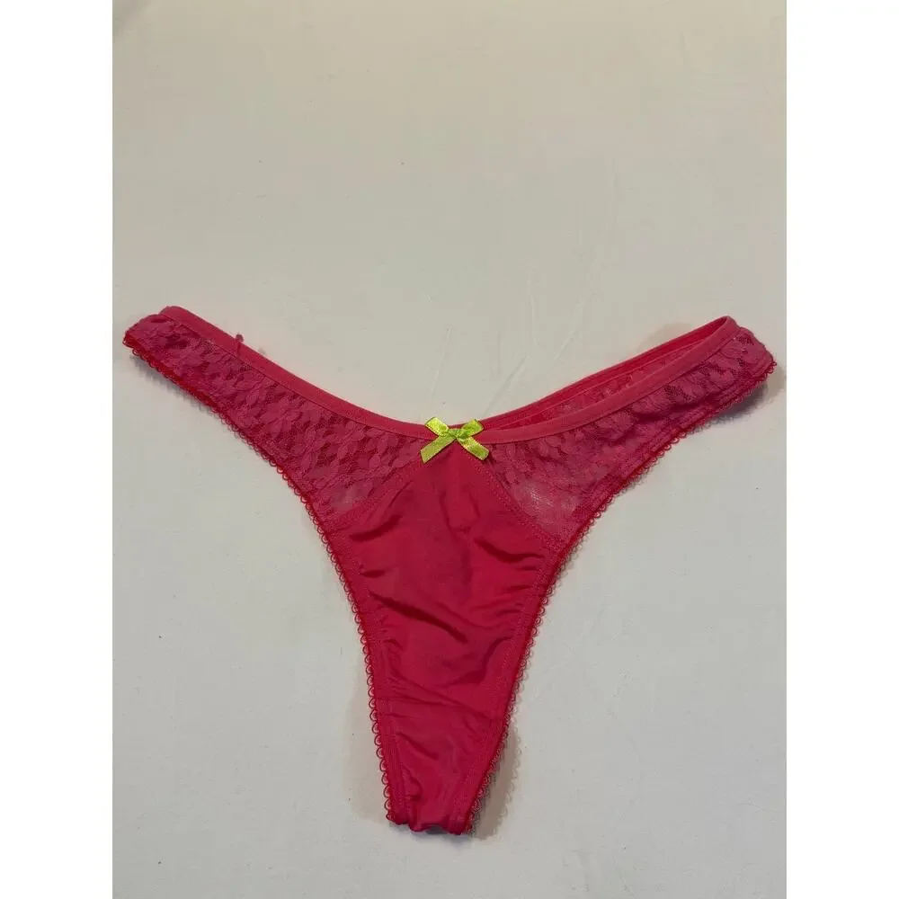 NWOT LEI Lace Trim Thong – Pink with Green Bow – Size L